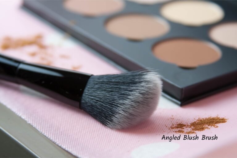 Angled Blush Brush